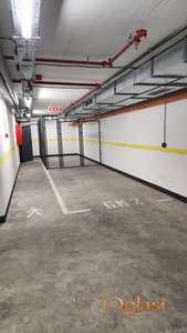 1 parking i 2 magacinska prostora u suterenu nove zgrade u Bele Njive 18