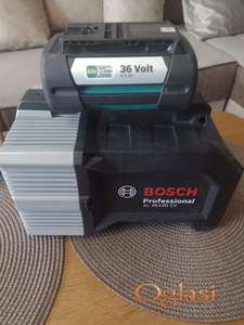 Punjač i baterija BOSCH