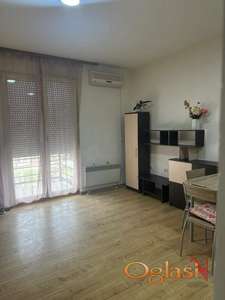 Ćirpanova, 29 m², Bulevar Oslobođenja, Novi Sad  60E DNEVNO ZA SAJAM!!!