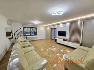 Kuća za izdavanje u Koste Racina ID#18805