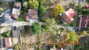 Sremska Kamenica, građevinsko zemljište 1063m2 HITNO!