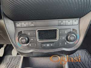 Alfa Romeo Mito panel klime digitalni Originalni delovi  Moguca ugradnja delova  Alfa Romeo 147-156-166-159-GT-MiTo-Giulietta Fiat bravo 2 - croma -grande punto -multipla 2 -punto 3 -stilo-idea Freemont Panda 3 500L 500 500x Lancia ypsilon-delta-musa-lybra Volkswagen Golf 6  Audi a3 2012-2020 Volkswagen Passat B7  Ukoliko zelite da porucite Posaljite poruku preko sms poruke ili pozovite na telefon 0616115961