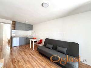 PETROVARADIN - PETROVARADIN - 45.00 m2