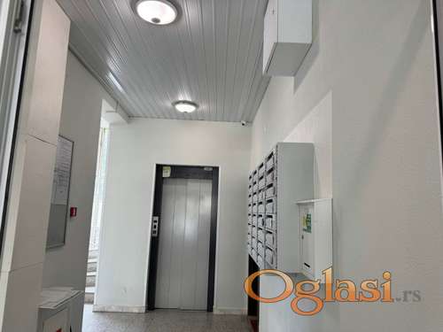 Fotografija stana 3 od 10