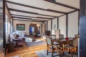 Luksuzna, potpuno opremljena kuća na atraktivnoj lokaciji u Novom Sadu