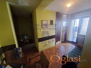 Odlican dvoiposoban stan na Bulevaru ~~~ BLIZU  SPENSA