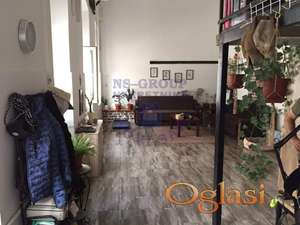 Odličan dvosoban stan u samom Centru!