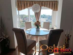 *** Predivno uređen i kvalitetno održavan dvoiposoban stan na fenomenalnoj lokaciji! ***