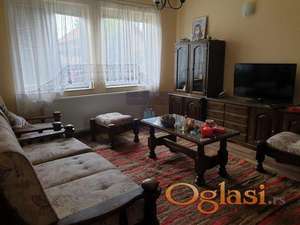 Porodična kuća novije gradnje,