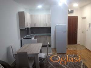 odličan svetao stan 50m2 u Onisima Popovića12