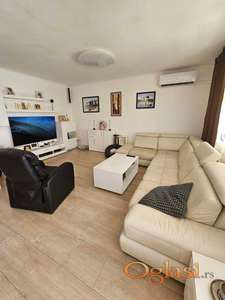 Prodaja stana- Liman 2