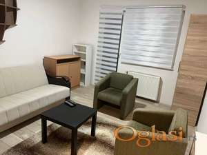 Jednosoban stan u centru,parking-Branimira Ćosića 280e