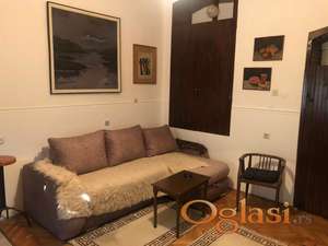 Pesacka zona Centar - izuzetna ponuda - namesten, odmah useljiv