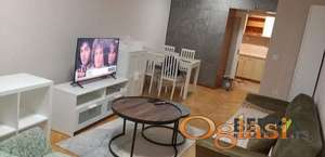 KOMFORAN, LEP DVOSOBAN STAN - GRBAVICA