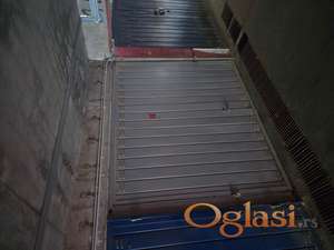 Garaza u Gagarinova 2a