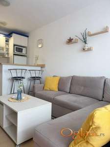 Odlican Jednoiposoban stan na Adamovicevom naselju