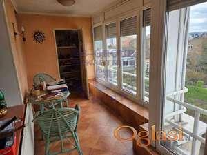 Novi Sad centar grada 96m2