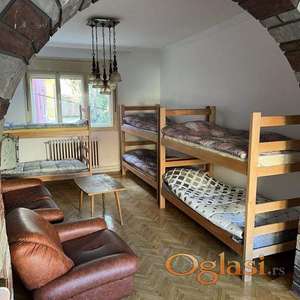 Fantastično u ponudi, kuća za radnike