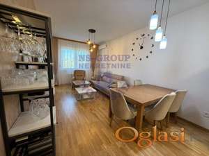 Odmah useljiv dvosoban stan 59m2