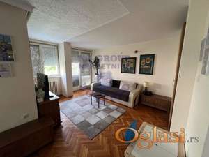 Veoma komforan dvosoban stan!