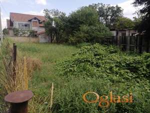 Odličan plac za izgradnju urbane vile! Lipov Gaj