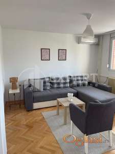 Izdaje se stan na Bulevaru, preko puta Zone III, 50m2!