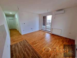 Trosoban stan - Bulevar Patrijarha Pavla !