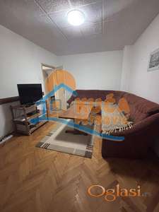 Izdaje se odličan stan u blizini Medicinskog fakulteta, 43m2