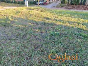 Uknjižen građevinski plac sa odličnom pozicijom na Karagači.