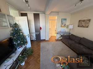 Fantastična Lokacija - Grbavica! Puškinova ulica!