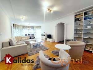 Novi Sad, ulica Toplice Milana, 117 m2 četvorosoban stan sa parking mestom! PET FRIENDLY!