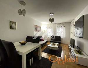 Izdajem fenomenalan dvoiposoban stan na Novoj Detelinari !! ID#6375