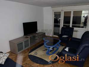 Na prodaju trosobni stan 75m2 kod Doma zdravlja