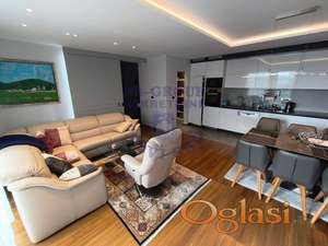 U neposrednoj blizini Sajma