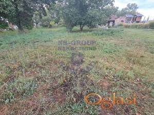 Prodaje se plac u Begecu