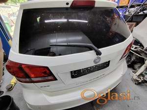 Fiat Freemont gepek beli  Originalni delovi