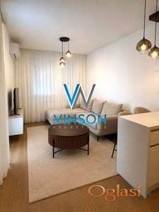 Novi Sad, Centar - Jednoiposoban stan + parking mesto ID#9104856