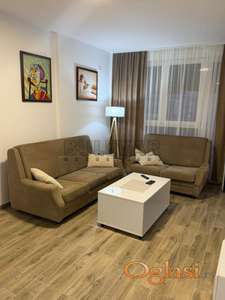 Izdaje se stan na Panteleju