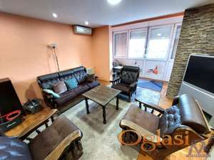 Stan,NOVI SAD,BULEVAR,kv: 64, € 500, ID: 9101934