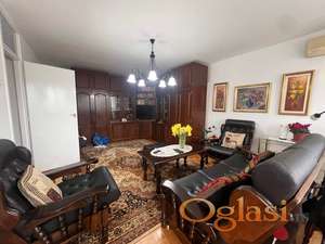 TROSOBAN ODMAH USELJIV STAN NA LIMANU II