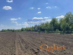 Višenamenski plac na izlazu iz Rumenke!