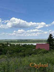 Savršen plac s pogledom na Dunav – Novi Slankamen