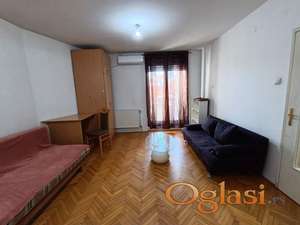 NOVI SAD - SAJAM - 33m2 - 250 evra