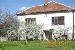 Prodaje se kuća – Požarevac, Gradsko brdo (Jugovićeva 56)