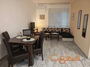 IZDAJEM STAN U EXTRA STANJU