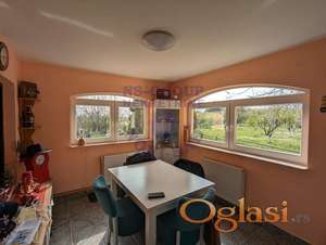 Predstavljamo vam porodičnu kuću u mirnom delu Petrovaradina