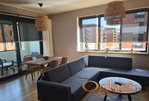 Izdavanje stanova A Blok-Trosoban lux stan,garaza