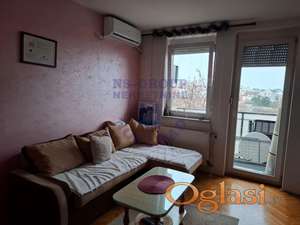 Jednosoban odličan stan!