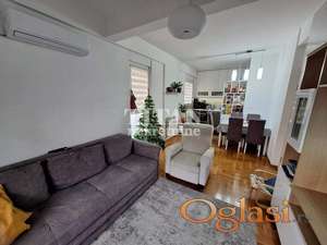 Luks , noviji , 62m2, dostupno i garažno mesto ID#5641