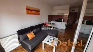 🏡 Izdaje se garsonjera – Nova Detelinara, Hadži Ruvimova